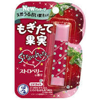 日本正品美妆直供 曼秀雷敦水果系列草莓润唇膏深度揭秘